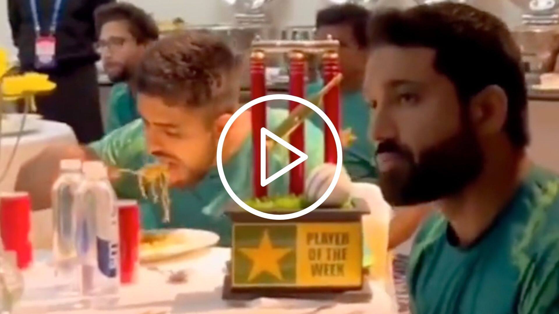 [Watch] Babar Azam Prefers ‘Food’ Over Mickey Arthur’s Speech During World Cup Pep-Talk